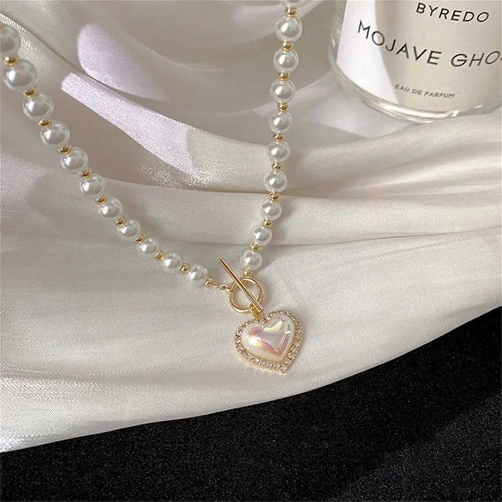 Fashion Imitation Pearls Collar Vinatge ABS Pearl Pendant Necklace For Women Simple OT Buckle Clavicle Chain Party Jewelry