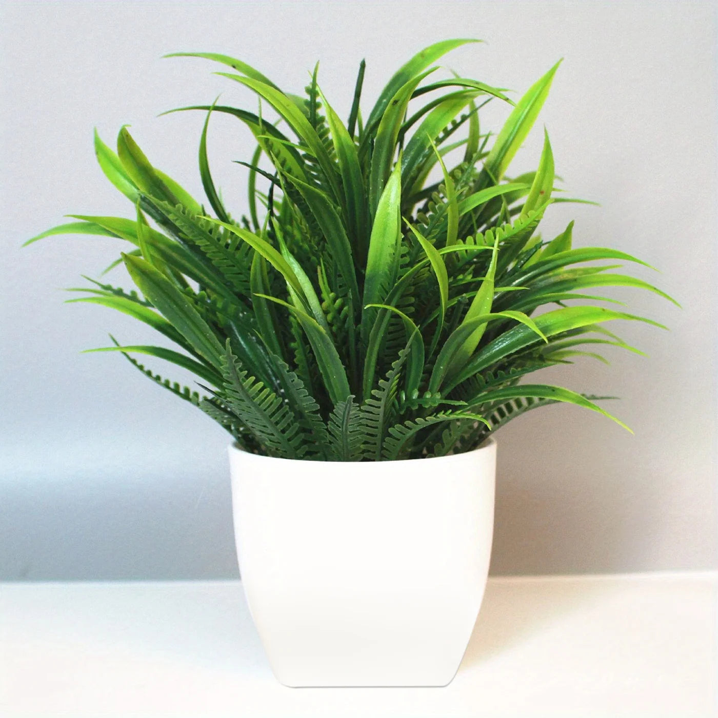 Artificial Potted Plant (1 piece)