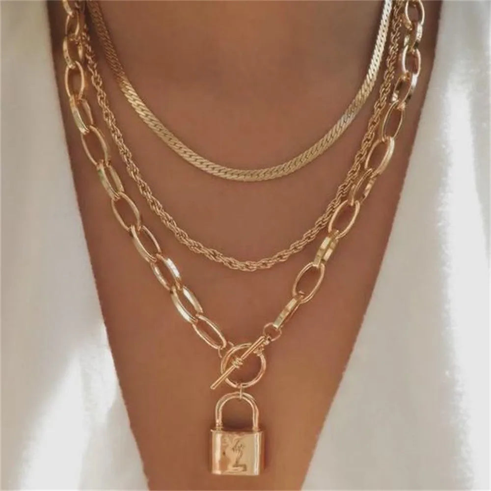 New Punk Gold Color Thick Geometric Chain Jesus Mary Portrait Coin Pendant Necklace For Women Vintage Fashion Multilevel Jewelry